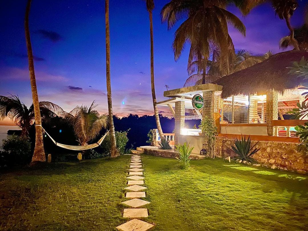Hotel Restaurant Cyvadier Plage Jacmel Eksteriør billede