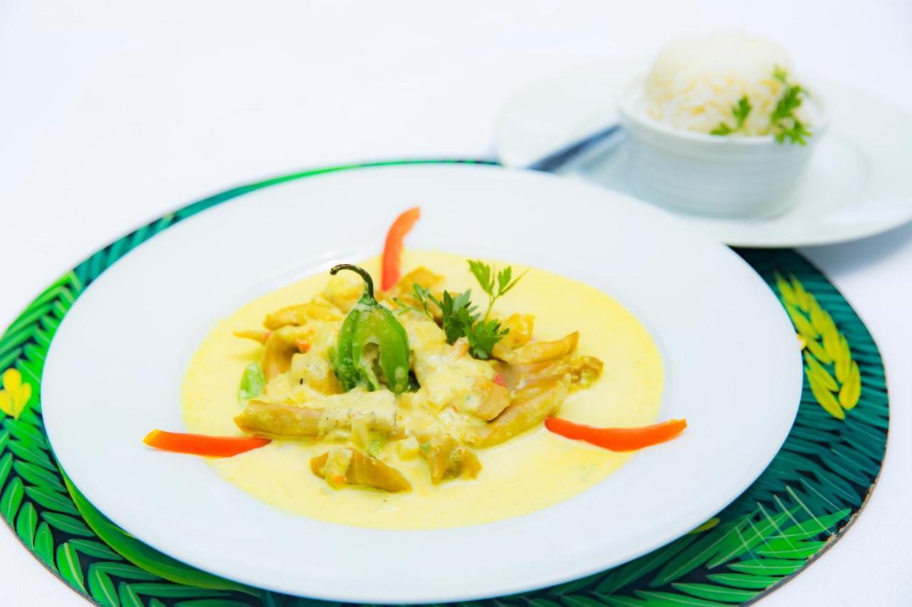 Hotel Restaurant Cyvadier Plage Jacmel Eksteriør billede