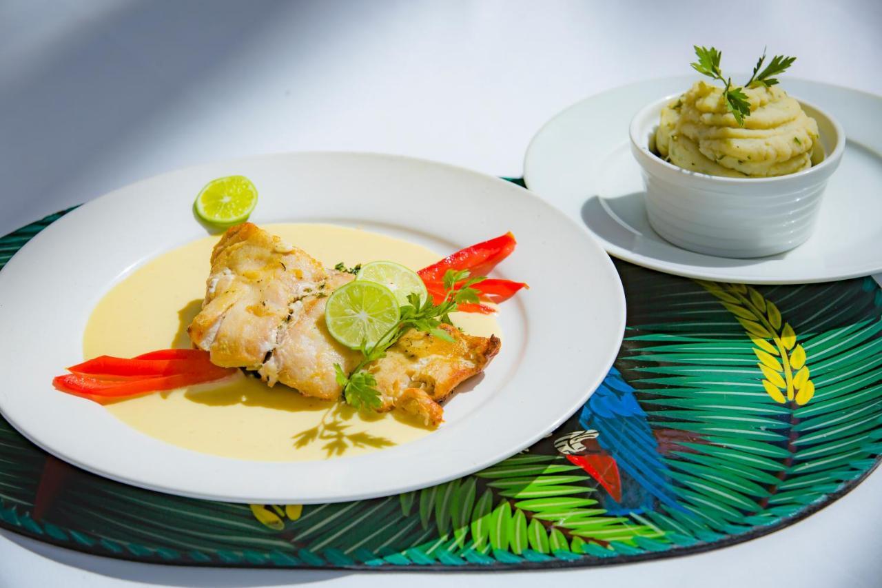 Hotel Restaurant Cyvadier Plage Jacmel Eksteriør billede