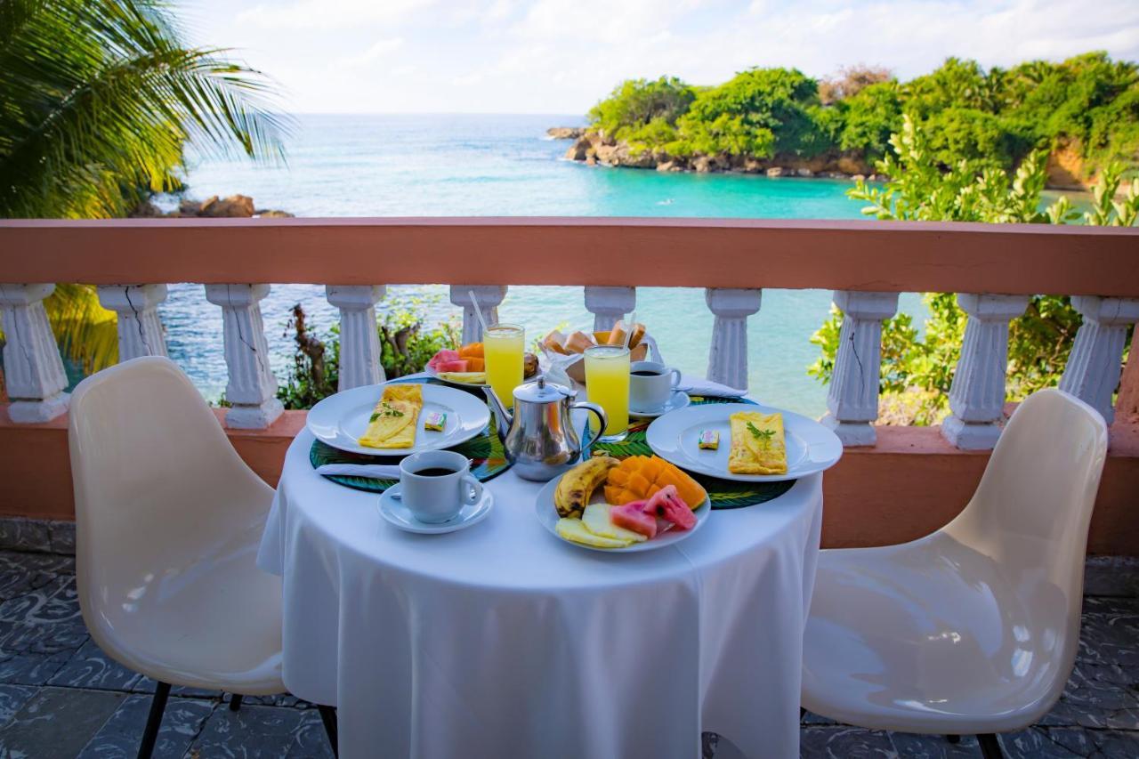 Hotel Restaurant Cyvadier Plage Jacmel Eksteriør billede